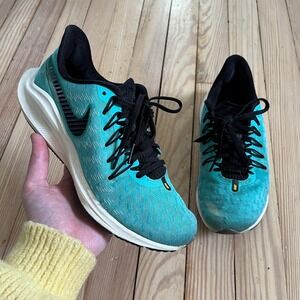 Nike Air Zoom Vomero 14 Womens 6.5 Hyper Jade Black Running Shoes AH7858-301